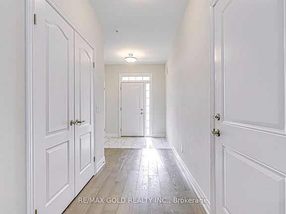 5th image of 17 Marshall Ln