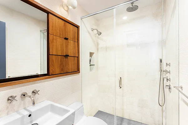 Sold by Compass | media 8