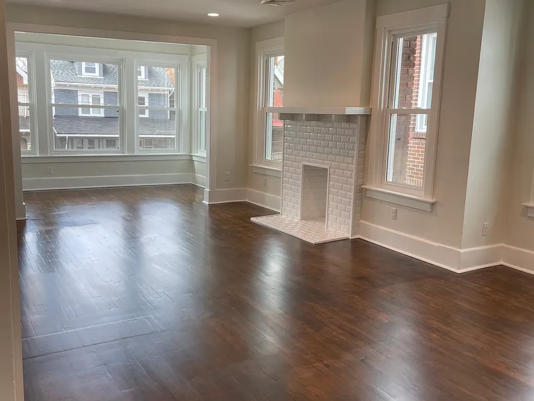 2321 Sherbrook St #2 — Photo 2