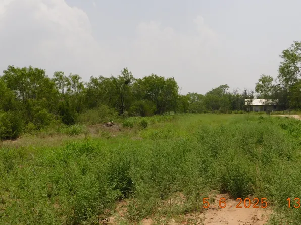 238 E. DITTO RD E Ditto Road LOT 19, Poteet, TX 78065