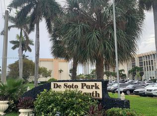 801 Three Islands Blvd APT 315, Hallandale, FL 33009
