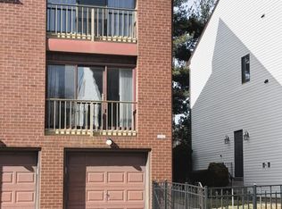 9542 James St #A, Philadelphia, PA 19114