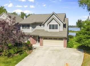 7446 Wind Lake Rd E, Waterford, WI 53185