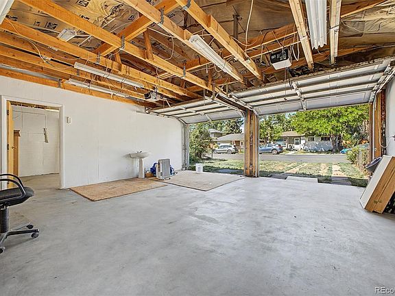 4th image of 3302 S Ogden Street