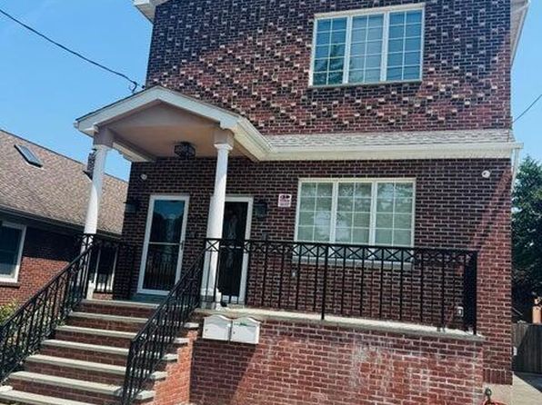 633 Britton Ave #2