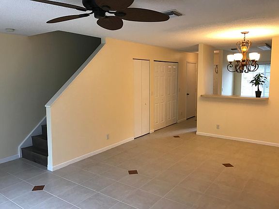4th image of 9796 Kamena Cir