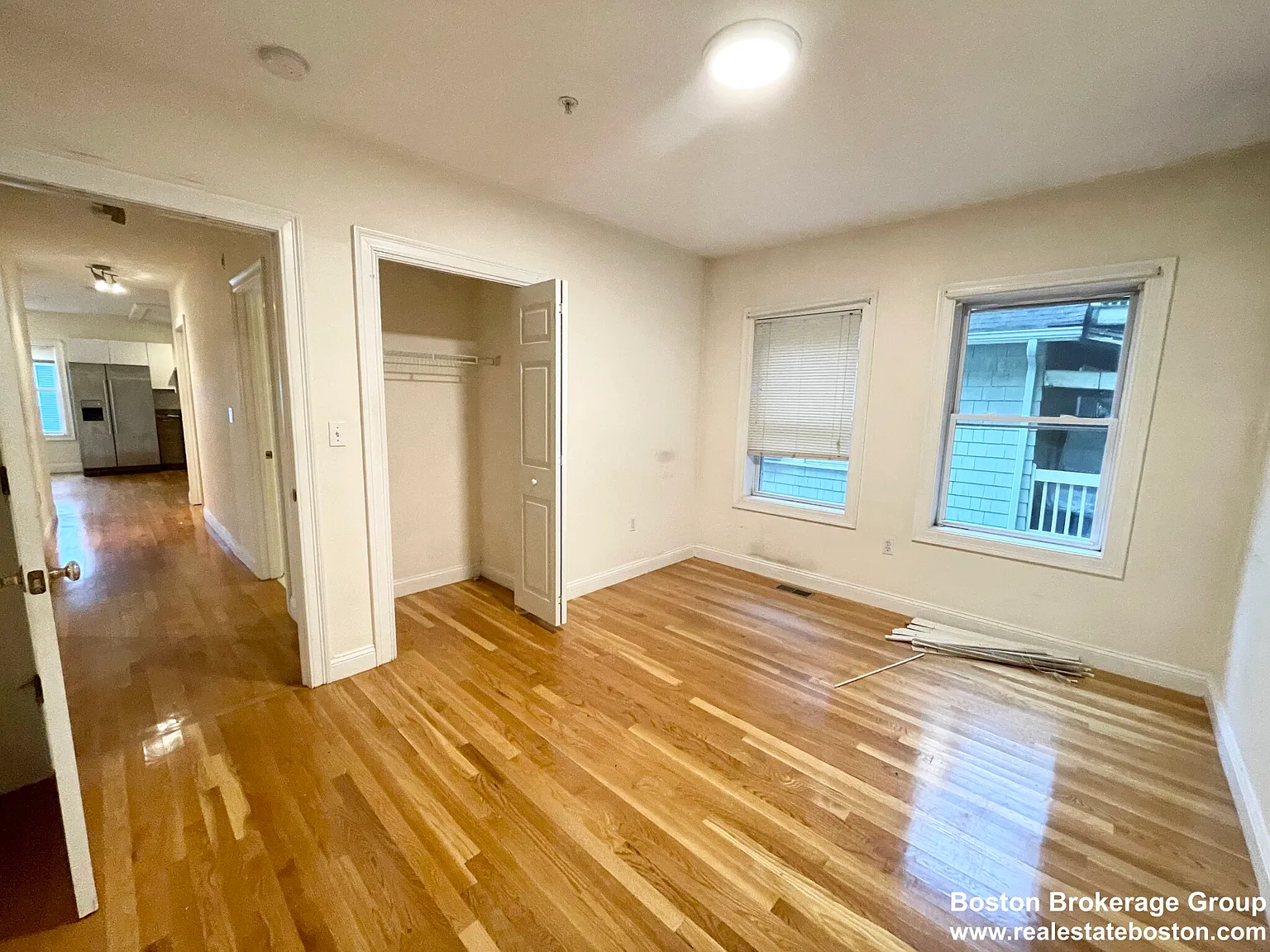 4 bed, 1.0 bath, $3,800 — Photo 4