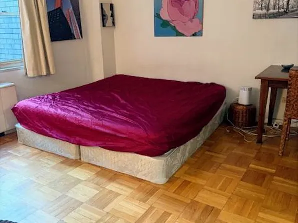 100 West 57th Street image 2 of 5