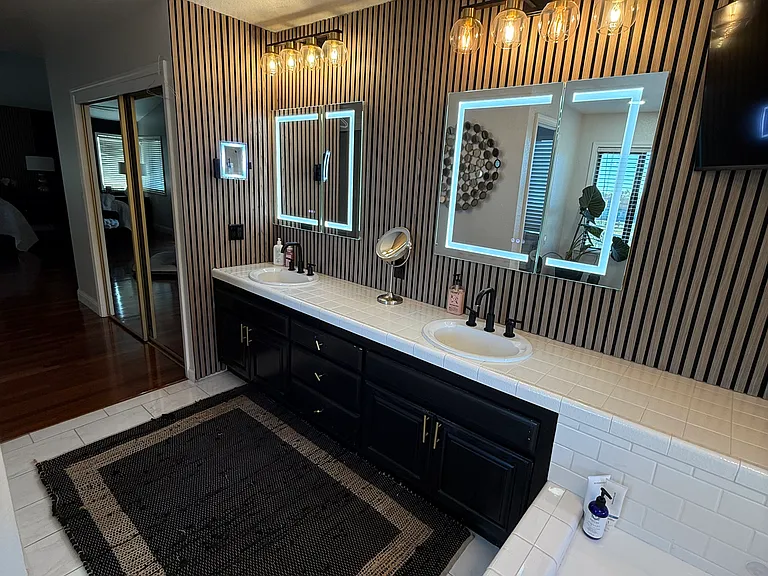 5330 Edgeview Dr — Photo 12