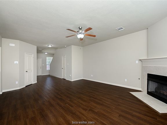2nd image of 4209 Carnes Ct S