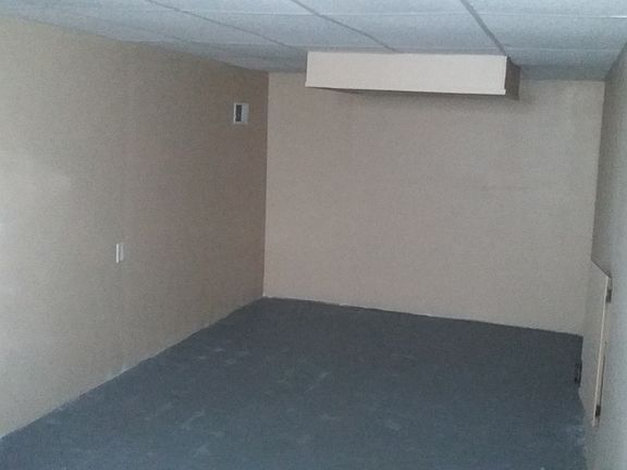 3rd image of 1778 Detroit Ave