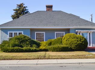 10 N 3rd St, Selah, WA 98942