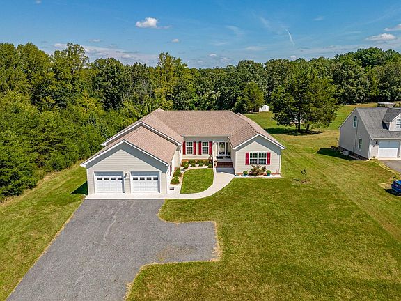 5th image of 178 Stoney Creek Dr