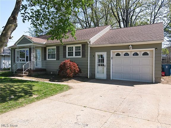 2nd image of 147 Central Dr