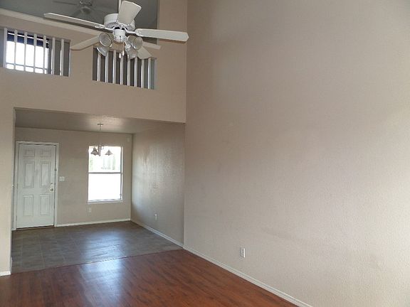 4th image of 13968 Vaquero Rock Dr