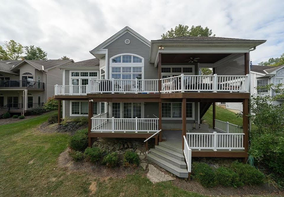 1st image of 1542 Aqua Vista Dr