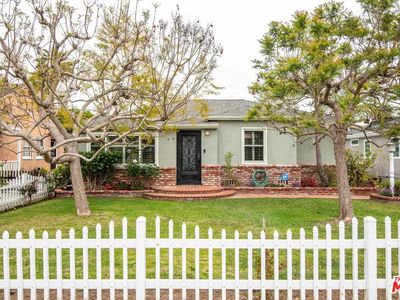 7842 Truxton Ave, Los Angeles, CA, 90045