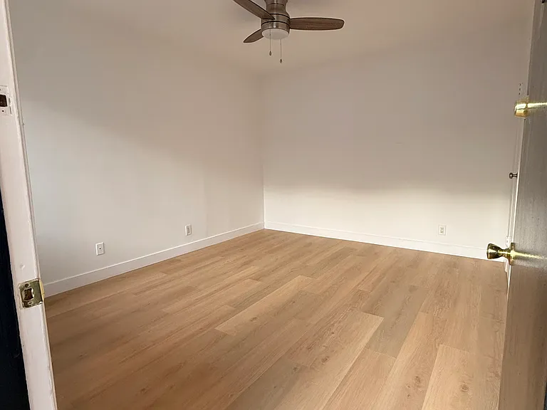 Clark Place — Photo 2