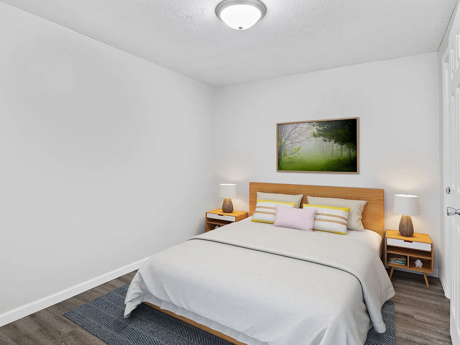 Cole Street Apts: Close to Campus — Photo 3