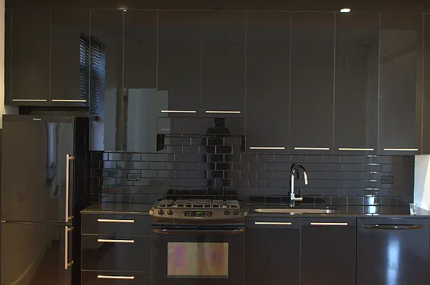 Rented by Loom Group | media 51