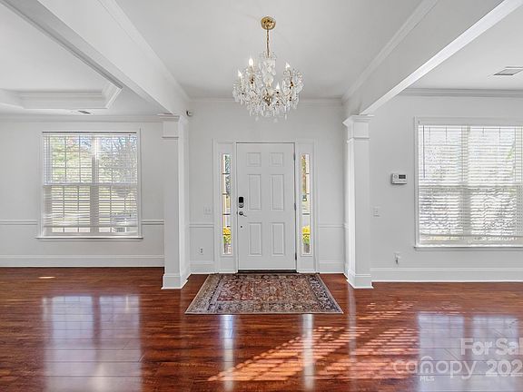 5th image of 8300 White Horse Dr