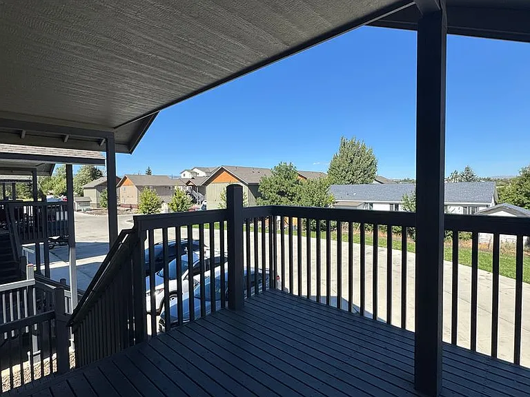 2225 N Airport Rd — Photo 18