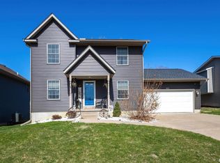 2632 W 54th St, Davenport, IA 52804