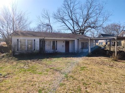 905 W Wolfe St, Grand Saline, TX, 75140