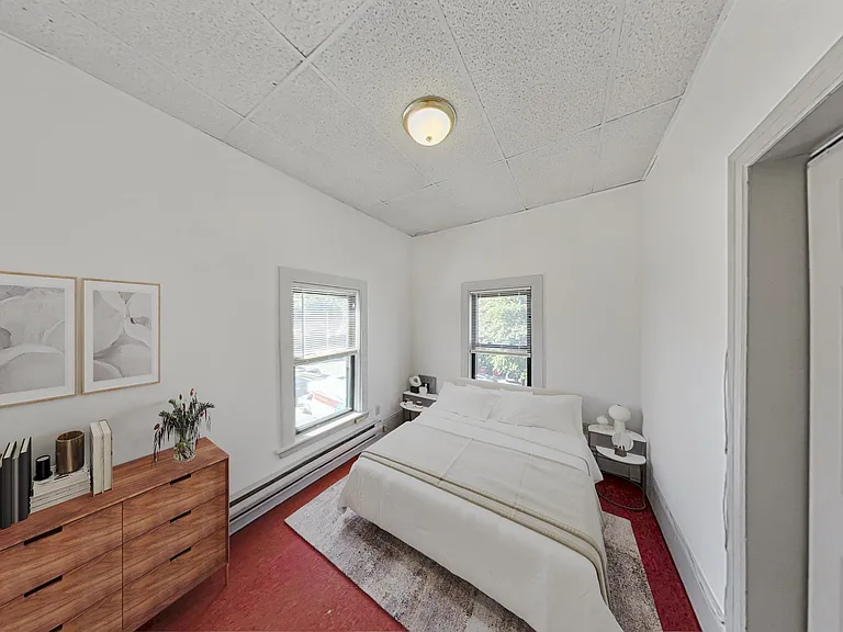 1540 Tremont St #3R — Photo 7