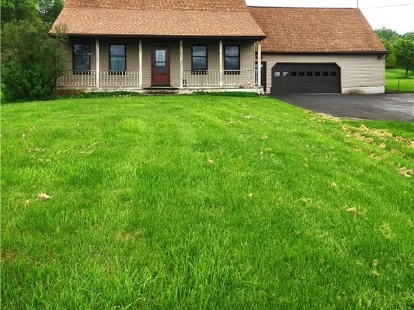 9911 Korber Rd, Holland Patent, NY 13354