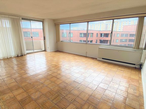 5th image of 4515 Willard Ave APT 1710S