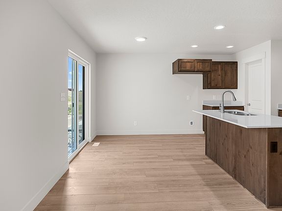 4th image of 4005 S Woodland #321MTH