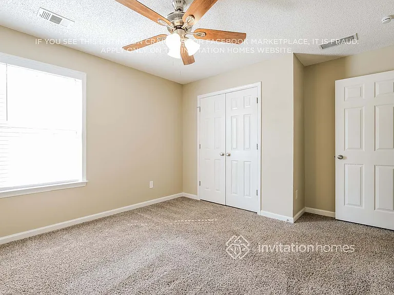 130 Lyndhurst Ct — Photo 13