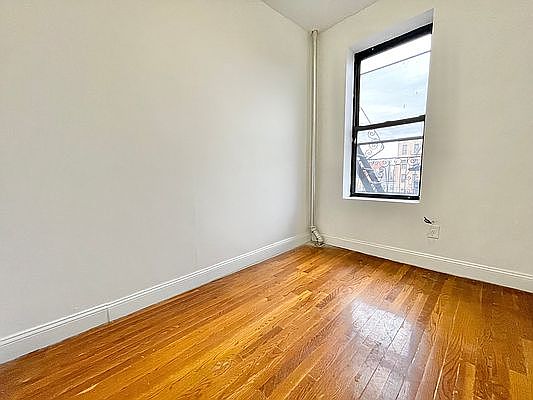 2nd image of 40 W 127th St #22A