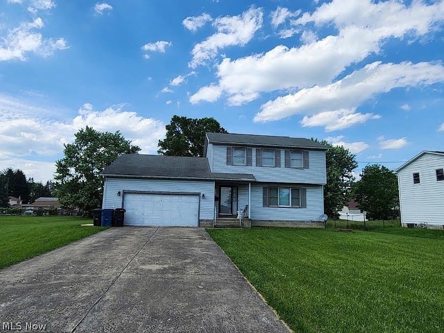 1st image of 798 Devitt Ave