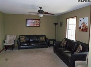 7400 Quarry Rd, Amherst, OH 44001