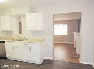 21860 Bruce Ave, Euclid, OH 44123