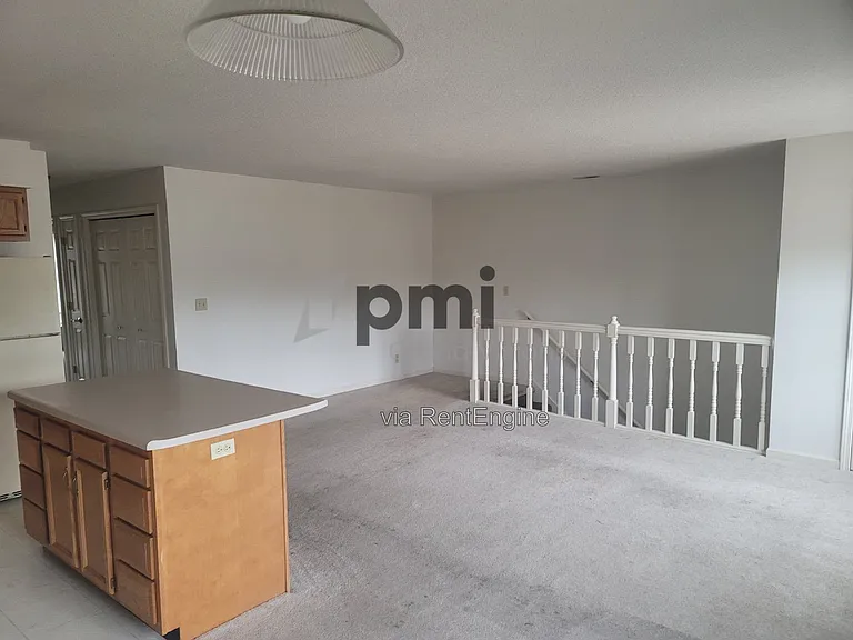 1306 Arthur Ave #9 — Photo 13