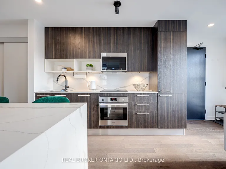 501 Adelaide St W #1308 — Photo 10
