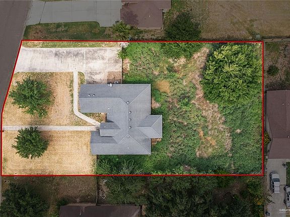 2nd image of 1006 Lost Meadows Dr