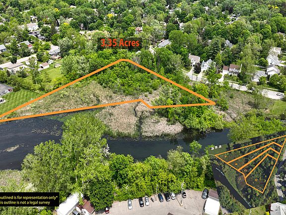 3rd image of 130 River Dr #Abd