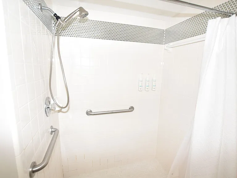 7706 Indian Ridge Trl S — Photo 25