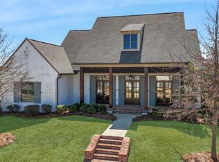 342 Lake Village Dr, Madison, MS 39110