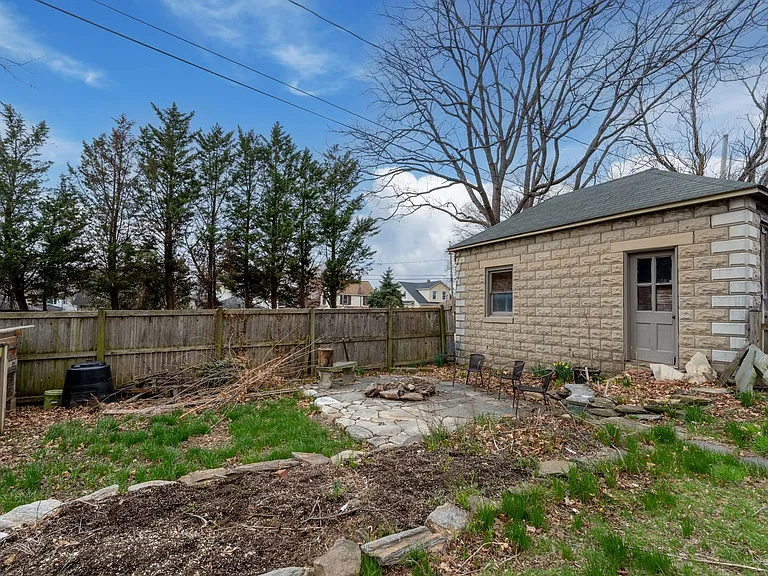 2911 Shirey Ave — Photo 39