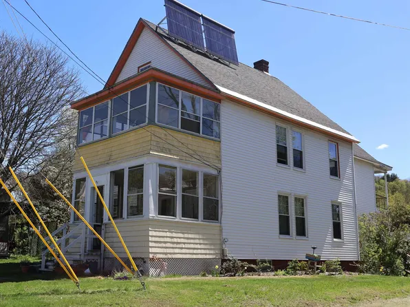 31 Christian Street, Hartford, VT 05001