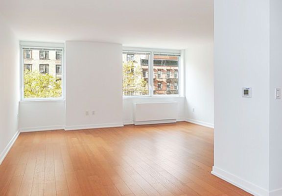 3rd image of 227 W 77th St APT 8J