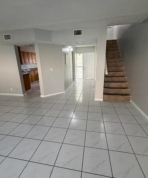 11449 NW 35th St — Photo 11