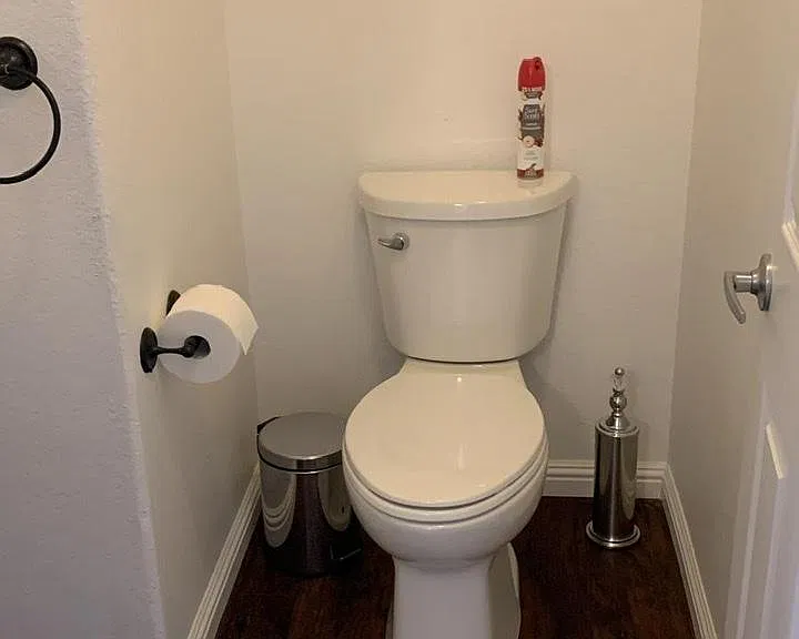45403 Pickford Ave — Photo 6