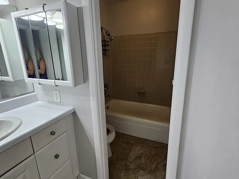 245 Center Rd #207 — Photo 39
