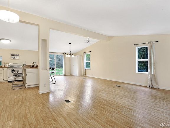 2nd image of 28007 177th Ave SE